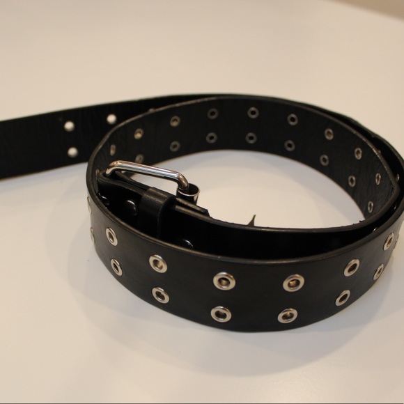 Eyelet Faux Leather Belt - Picture 7 of 7